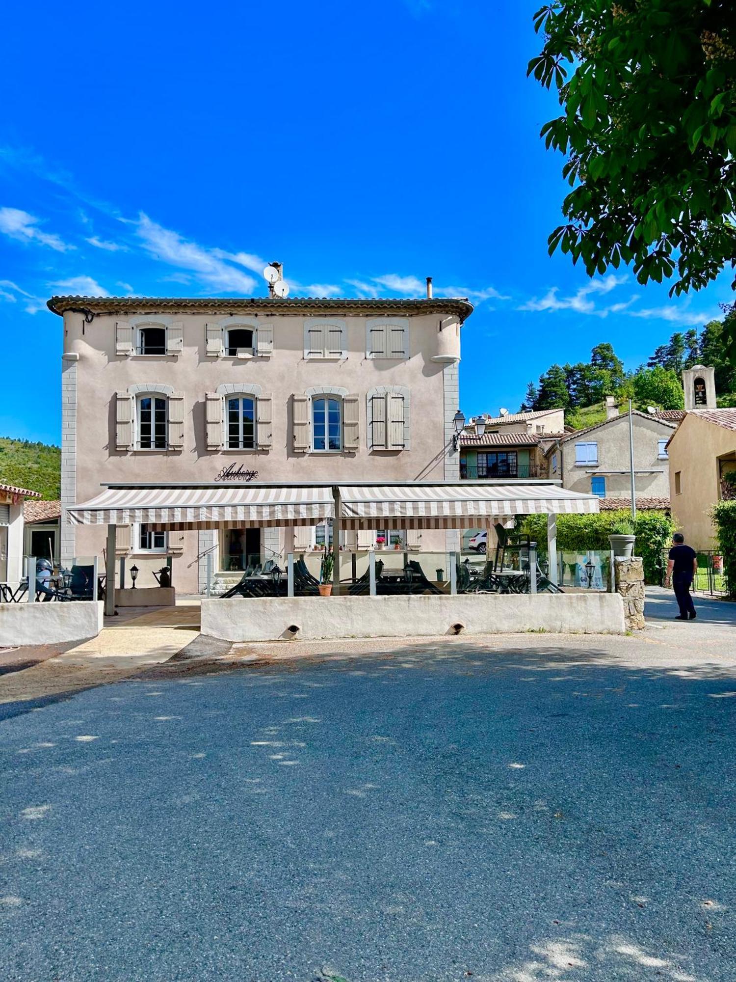 Auberge Du Bourguet Brenon Exterior photo